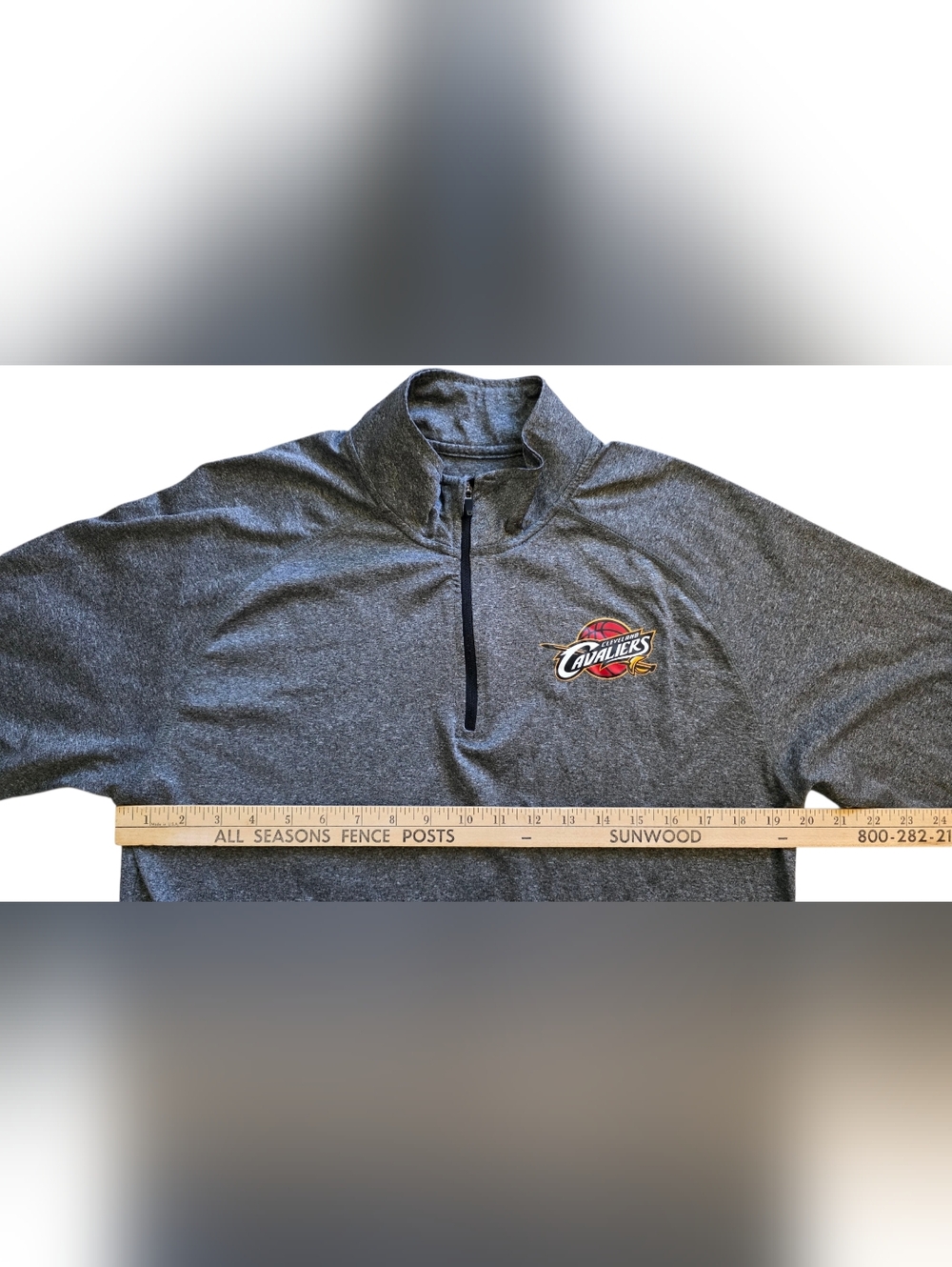 Cleveland Cavaliers NBA Medium Gray Quarter Zip Athletic Basketball Pullover - Picture 6 of 8